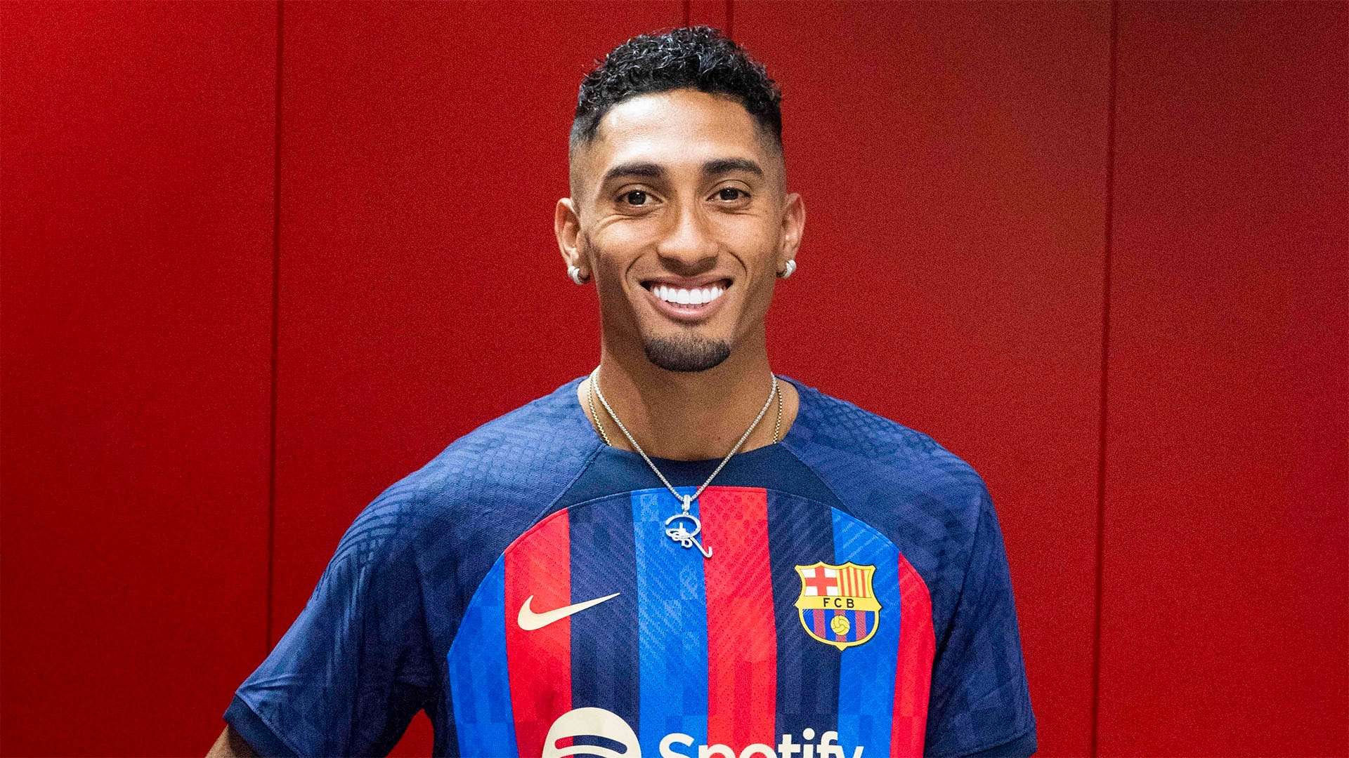 更是对其所 更是对其所