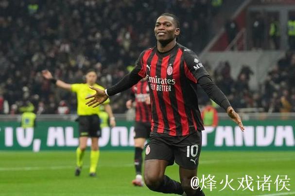 莱奥建功阿莱格里吃红牌 米兰1-0力克拉齐奥联赛12轮不败 莱奥建功阿莱格里吃红牌 米兰1-0力克拉齐奥联赛12轮不败